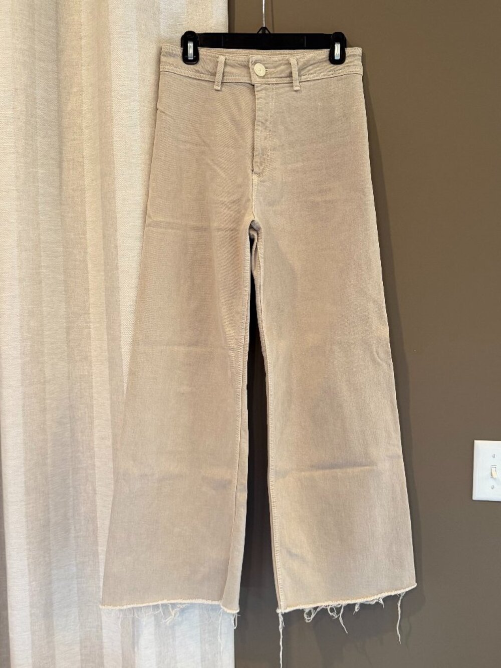 Zara Tan Marine Straight Leg Jean High Rise Neutral, Size 6